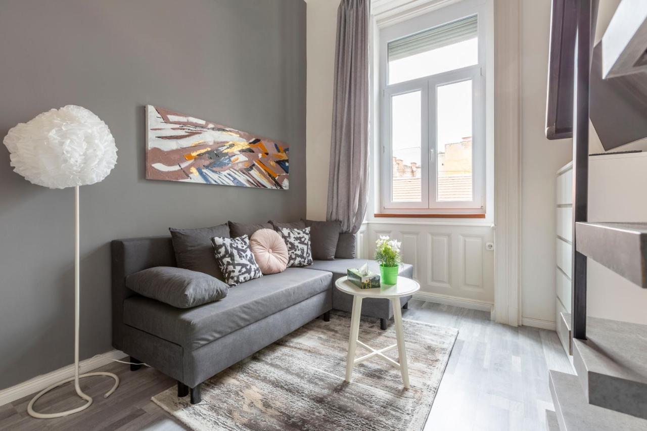 Deluxe Akacfa Apartments In The Heart Of Boedapest Buitenkant foto